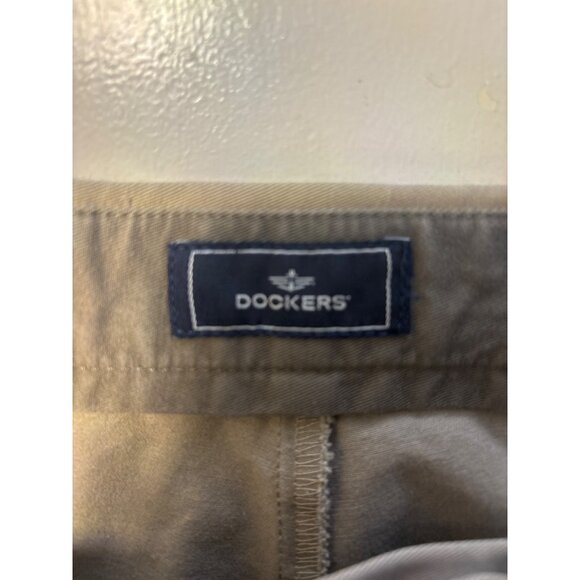 Dockers Khaki Chino Pants 38x31 Slim Fit Flat Front Cotton Blend Classic Style - Picture 9 of 12